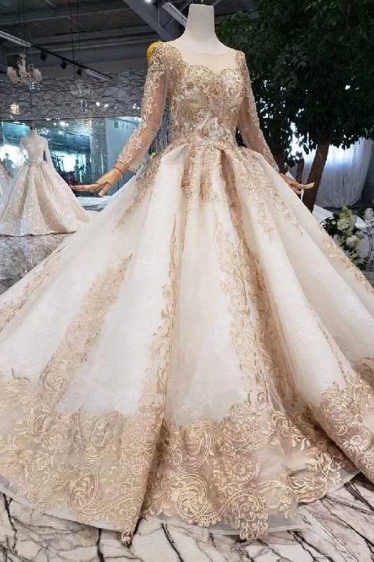 New Arrival Prom Dresses Long Sleeves Ball Gown Scoop With Applique Beads Lace Up Back DMK16 Vintage Wedding Gown