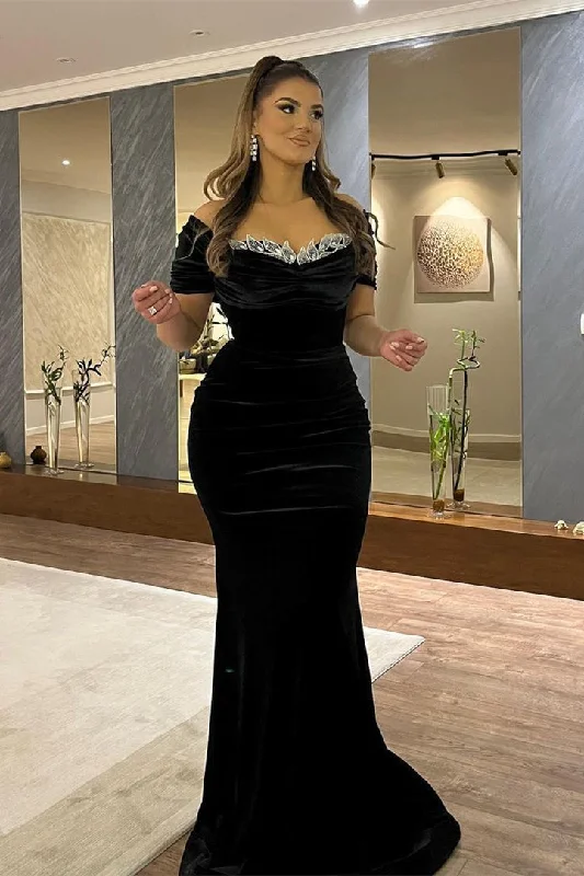 Charming Sweetheart Off-The -shoulder Black Mermaid Prom Dresses with Appliques Office unclassified dresses