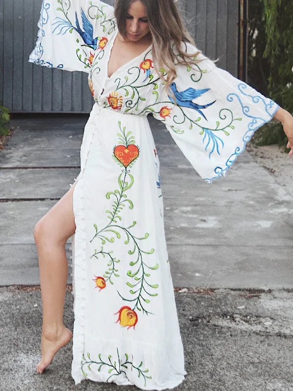 Summer New Arrival Flower embroidery V-neck large Morning glory sleeve dress Goddess dress Cocktail unclassified dresses