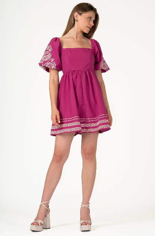 Puff Sleeved Dress with Crochet Details Striped unclassified dresses