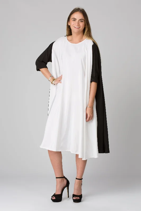 Shunka - Black/White Dark color unclassified dresses