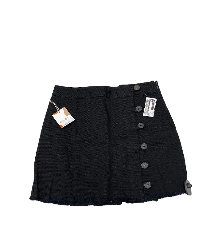 Skirt Mini & Short By Forever 21  Size: M Cute Mini Skirt