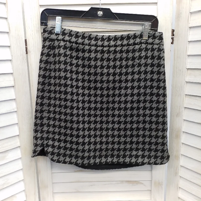 Skirt Mini & Short By J Crew  Size: 4 Mini Skirt with Pockets